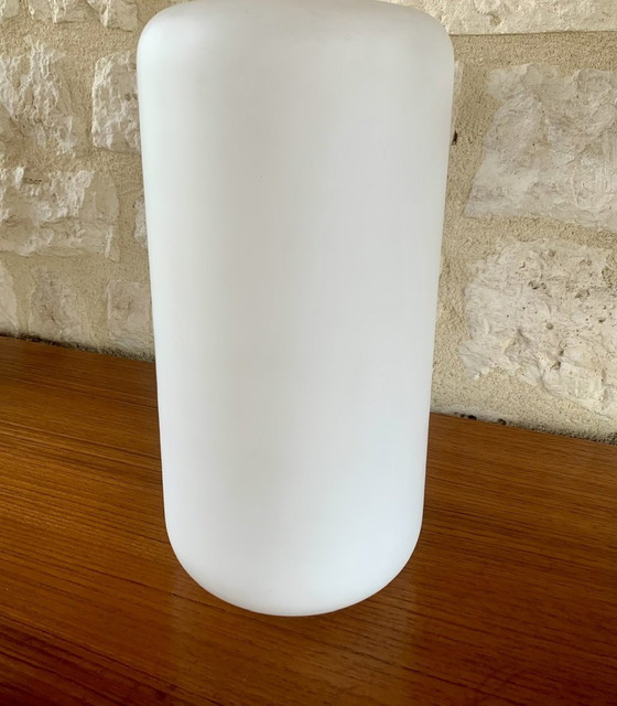 Image 1 of Scandinavische hanglamp van opaline en teakhout, jaren 1960