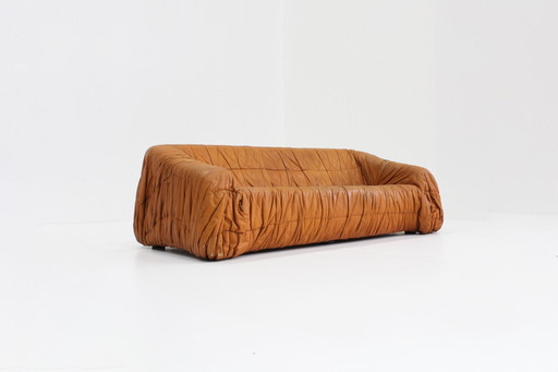 Piumino Cognac Leren Sofa Van  Jonathan De Pas , Italië 1970S