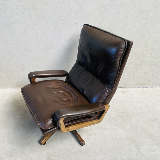 Image 1 of Leren Fauteuil André Vandenbeuck Merk Strässle