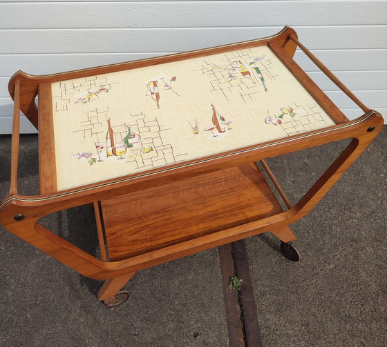 Image 1 of Vintage serveerwagen met keramiek bovenblad -  trolley - jaren 50