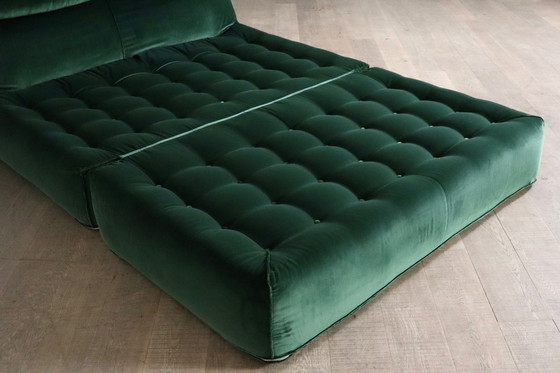 Image 1 of Le Bambole bed in fluweel van Mario Bellini voor B&B Italia, 1970S