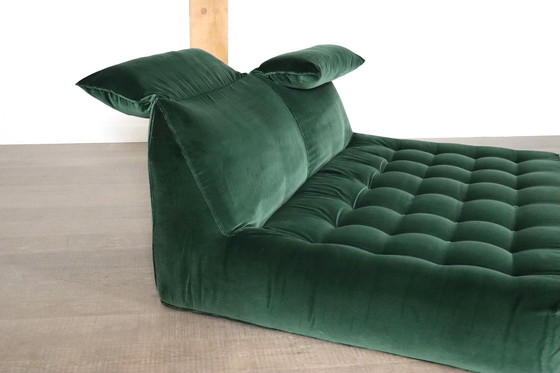 Image 1 of Le Bambole bed in fluweel van Mario Bellini voor B&B Italia, 1970S