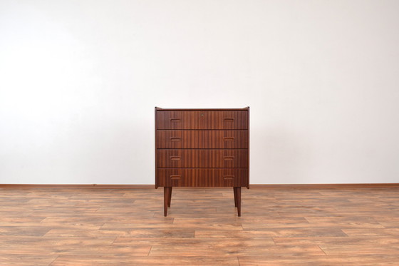 Image 1 of Mid Century Deense ladekast van teakhout, 1960S