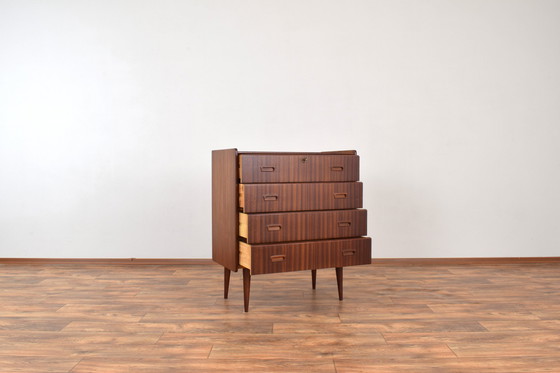 Image 1 of Mid Century Deense ladekast van teakhout, 1960S