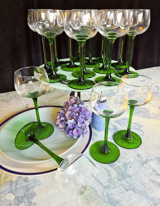 Image 1 of Luminarc France, Elegant Glas Op Hoge Groene Steel