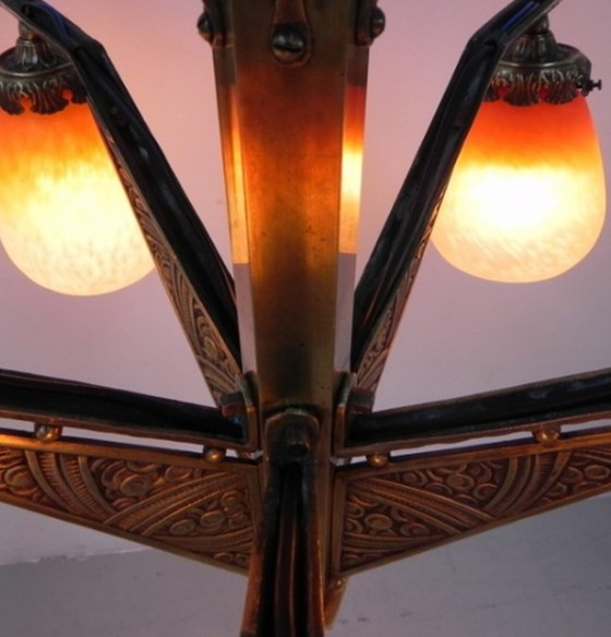 Image 1 of Messing art deco hanglamp met 5 "pates de verre" kappen