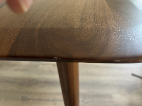 Image 1 of Sav & Okse Walnoothouten Design Tafel Olger