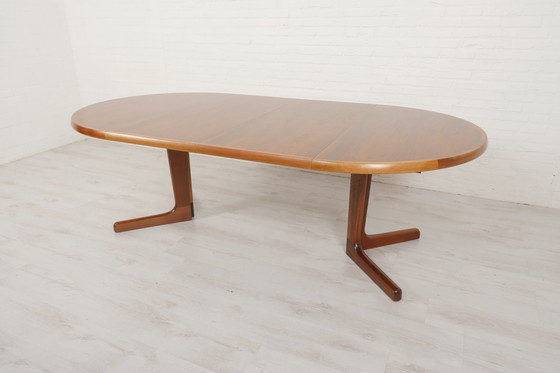Image 1 of Vintage Ronde Uitschuifbare Eettafel | Walnoot | 119 Tot 319 Cm