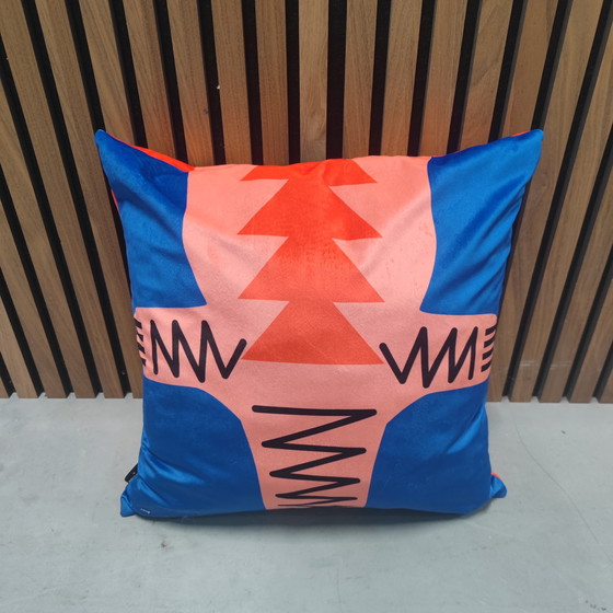 Image 1 of Qeeboo x Marc Oggian Kussens