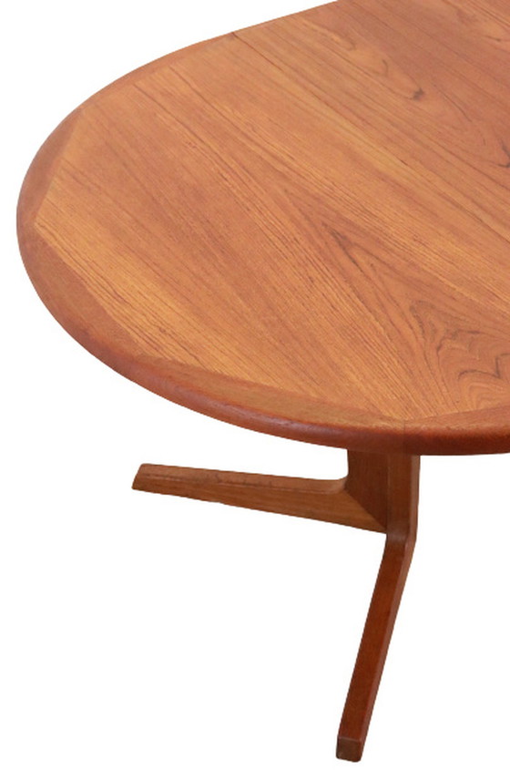 Image 1 of Vintage ronde eettafel verlengbaar Deens design