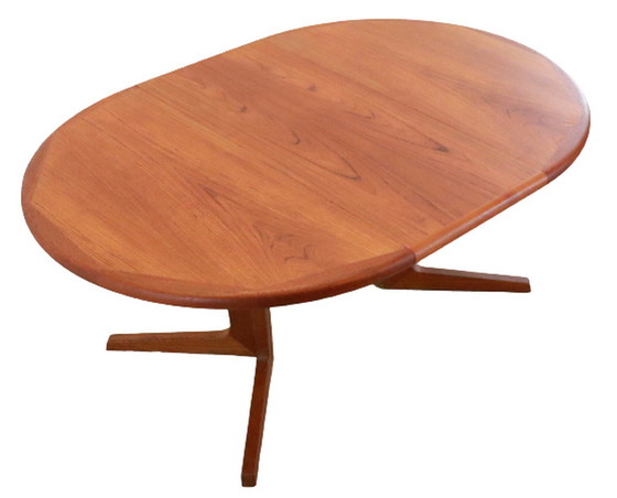 Image 1 of Vintage ronde eettafel verlengbaar Deens design