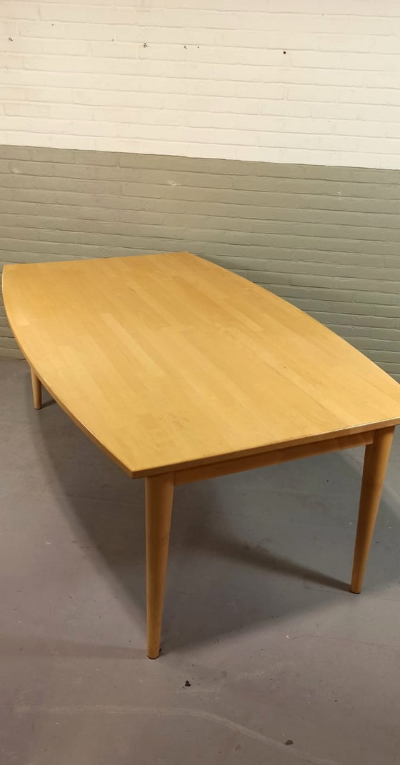 Image 1 of Kvist eettafel met 5 'Mikado' stoelen, Denemarken