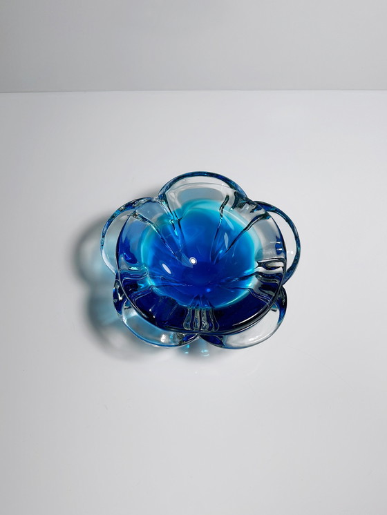 Image 1 of Vintage Boheemse Asbak Schaal Cz Glas Blauw Bloem 60s 70s Seguso Kobalt