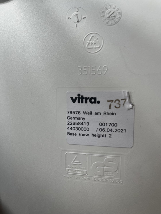 Image 1 of Vitra Dsr Stoel Wit