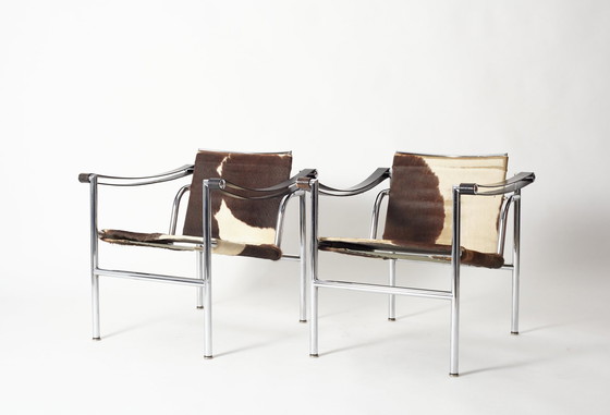 Image 1 of Lc1 Fauteuils van Cassina - Ontwerp van Le Corbusier en Pierre Jeanneret X 2