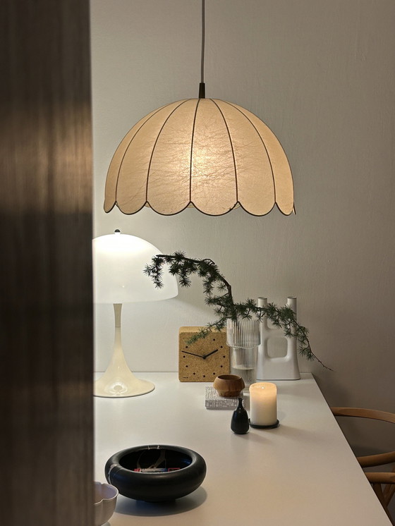 Image 1 of Vintage Goldkant Cocoon hanglamp Mid Century