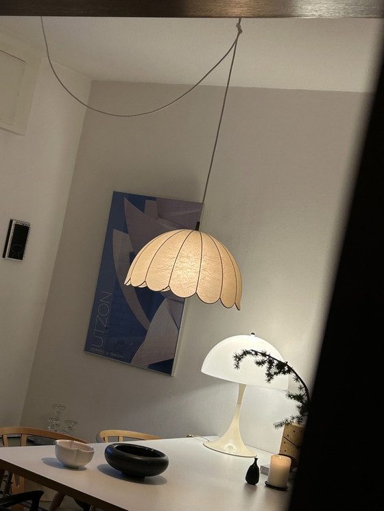 Image 1 of Vintage Goldkant Cocoon hanglamp Mid Century