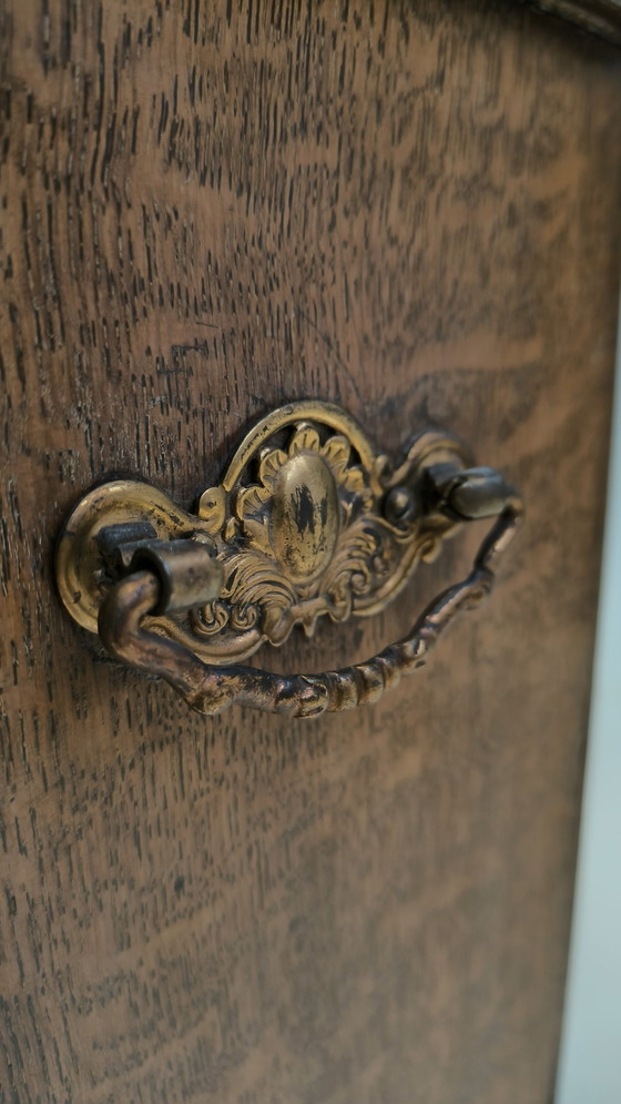 Image 1 of Klein Antieke Eiken Pijpenkastje 1920 Rookwaren 