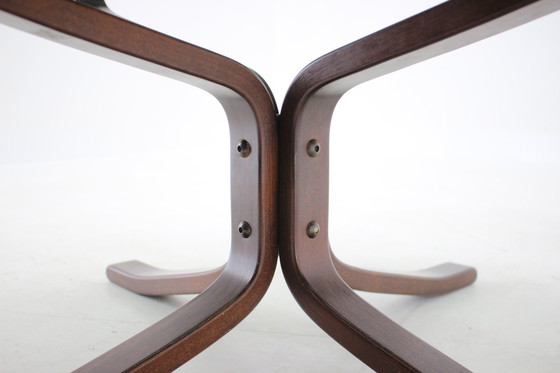 Image 1 of 1960 Sigurd Ressell Voor Vatne Møbler Falcon salontafel met glazen blad