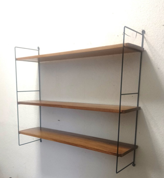 Image 1 of Vijftiger Jaren Wandrek Met Drie Planken 