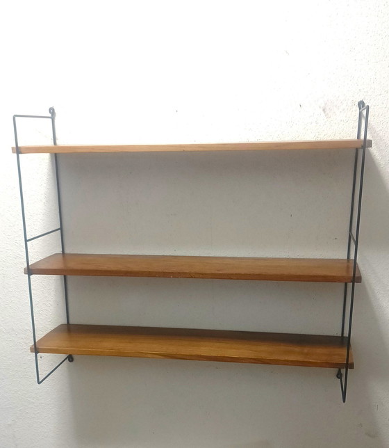 Image 1 of Vijftiger Jaren Wandrek Met Drie Planken 