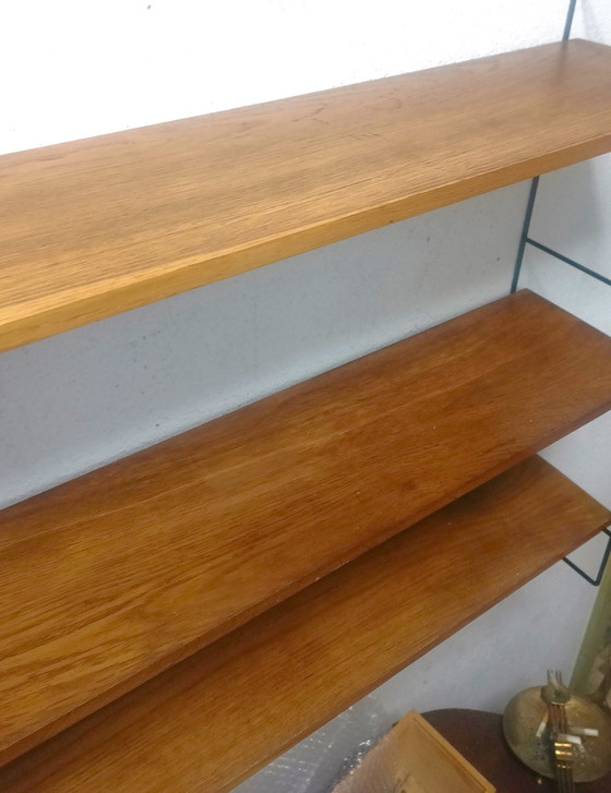 Image 1 of Vijftiger Jaren Wandrek Met Drie Planken 