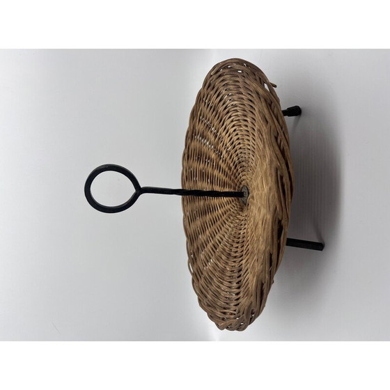 Image 1 of Vintage rieten en zwart metalen mand, 1950