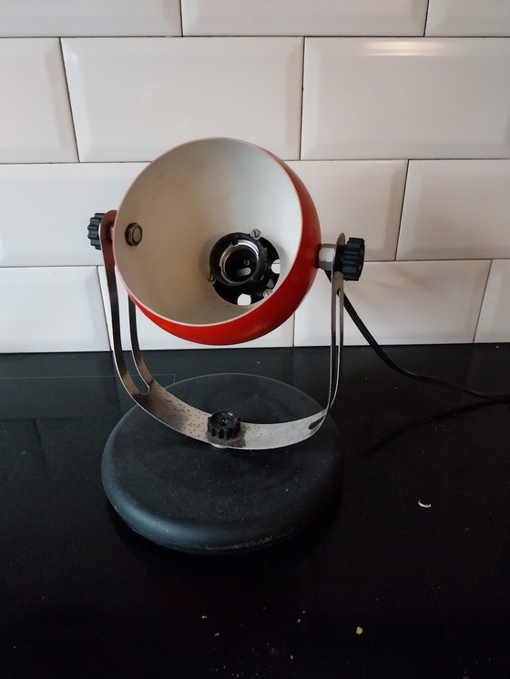 Image 1 of 1X Set Van 2 Ddr Tafellampen.  Rood Met Zwart.