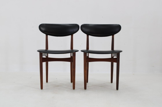 Image 1 of 1960S Set van zes Scantic Mobelvaerk eetkamerstoelen in kunstleer, Denemarken