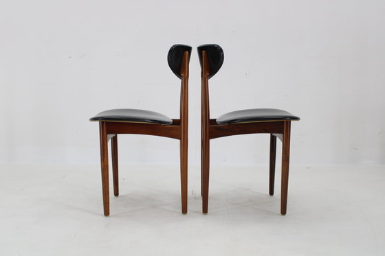 Image 1 of 1960S Set van zes Scantic Mobelvaerk eetkamerstoelen in kunstleer, Denemarken