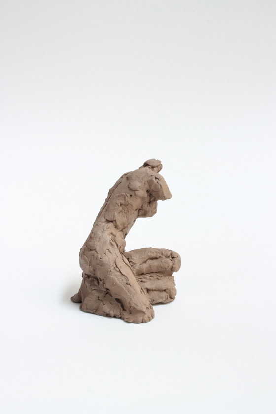 Image 1 of Yolande Ide (1931) - Terracotta sculptuur van een vrouwentorso