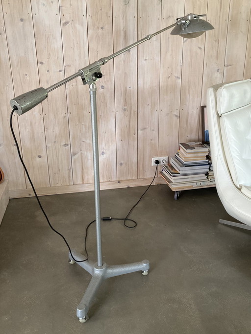 Iconische Industriële Vloerlamp Solere 50'S Design Door Ferdinand Solere