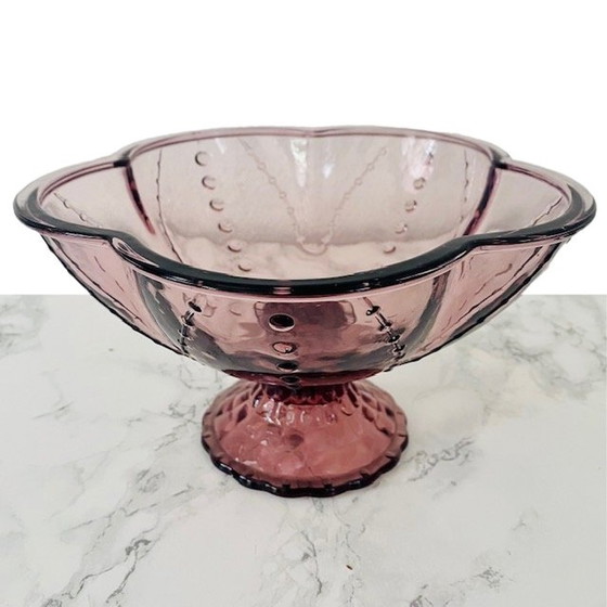 Image 1 of Vintage Boheems persglas schaal op voet paars roze