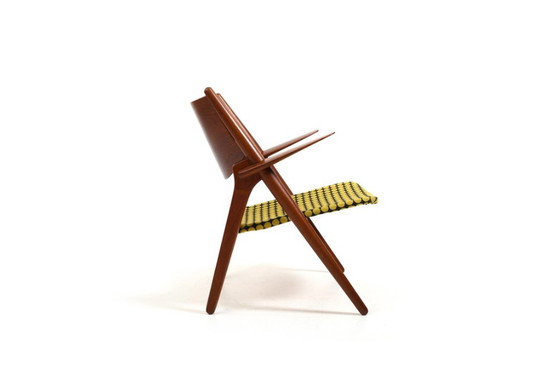 Image 1 of CH-28 Fauteuil in teak van Hans J. Wegner voor Carl Hansen & Søn, 1960