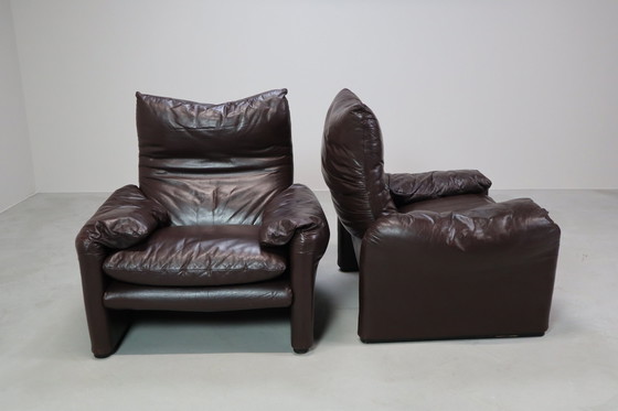 Image 1 of Pair Of Maralunga Leather Armchairs By Vico Magistretti For Cassina, 1974.