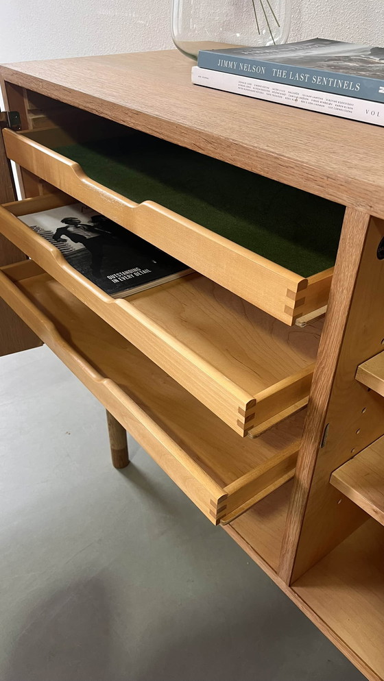Image 1 of Vintage Hundevad sideboard in eiken 