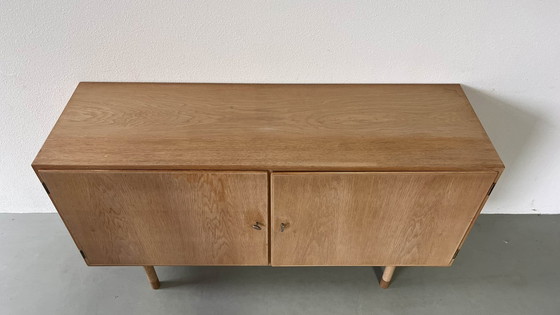 Image 1 of Vintage Hundevad sideboard in eiken 