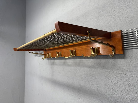 Image 1 of Retro Mid Century Art Deco Treinkapstok