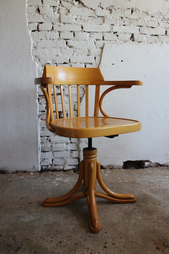 Image 1 of 2x Thonet bureaustoel