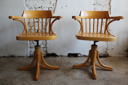 2x Thonet bureaustoel