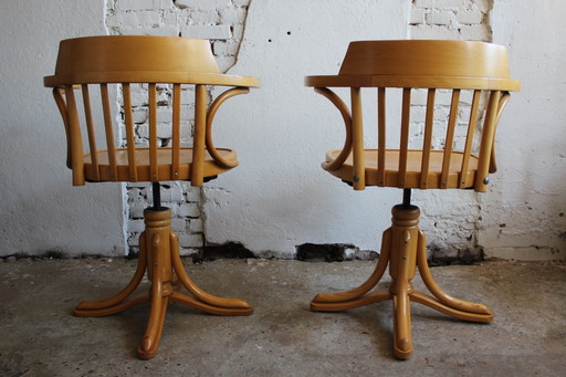 2x Thonet bureaustoel