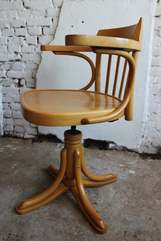 Image 1 of 2x Thonet bureaustoel