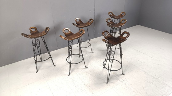 Image 1 of Vintage Spaanse smeedijzeren barkrukken, 1960S - set van 6