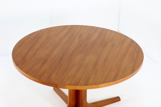 Image 1 of Ronde 2X Verlengbare Eettafel 'Broholm' Deens