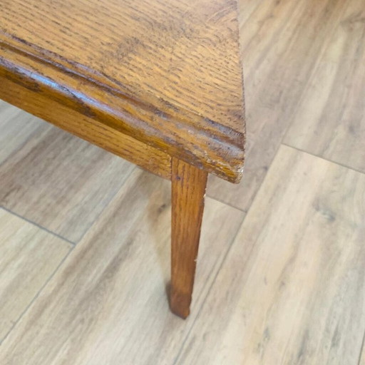 Vintage trapeziumvormige eiken salontafel