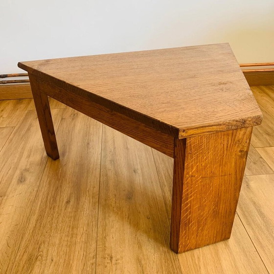 Image 1 of Vintage trapeziumvormige eiken salontafel