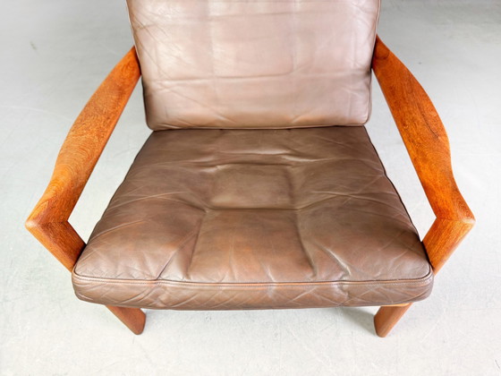 Image 1 of Midcentury fauteuil Niels Eilersen Illum Wikkelsø voetenbank met hoge rugleuning