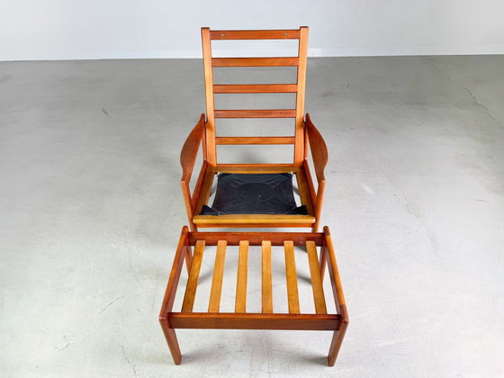 Image 1 of Midcentury fauteuil Niels Eilersen Illum Wikkelsø voetenbank met hoge rugleuning