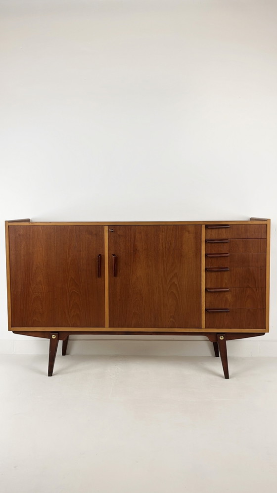 Image 1 of Zweeds Vintage Teak Fineren Dressoir 