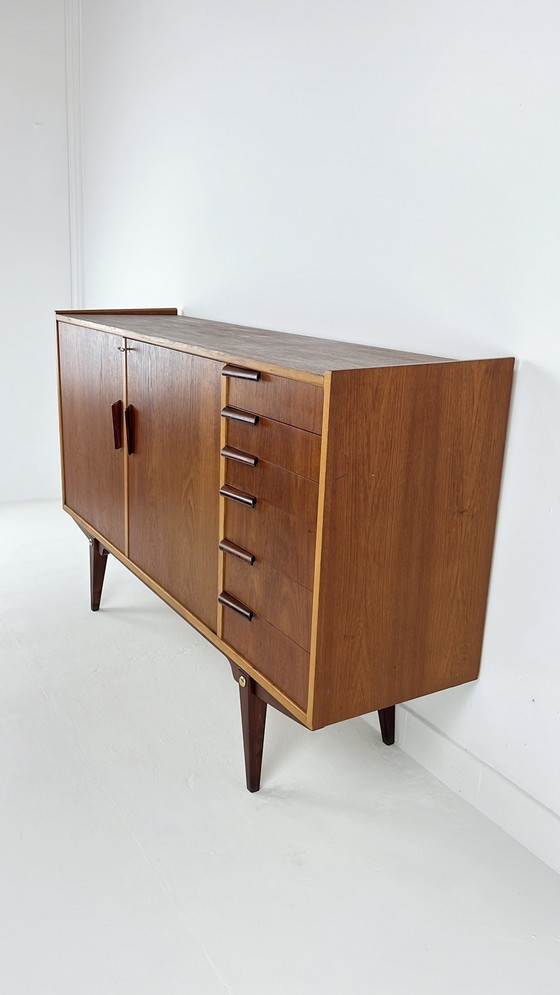 Image 1 of Zweeds Vintage Teak Fineren Dressoir 